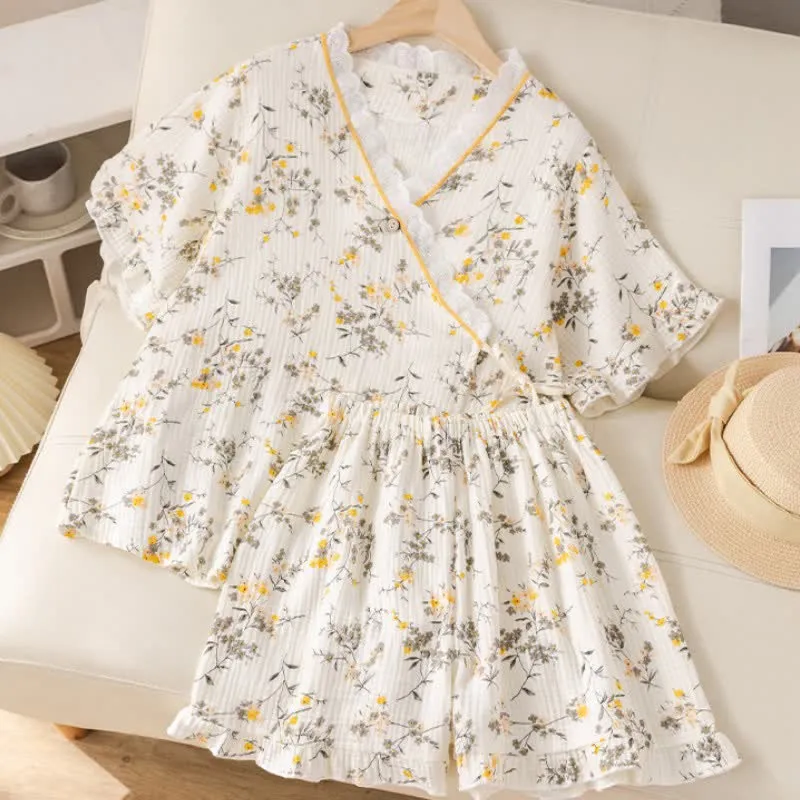 Gelber Pyjama-Set aus Baumwollgaze mit Blumenmuster