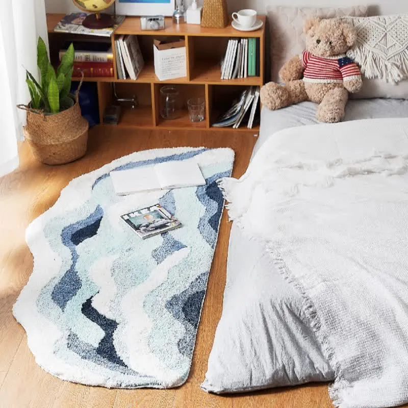 Ozeaninspirierter, wellenförmiger, beflockter Teppich
