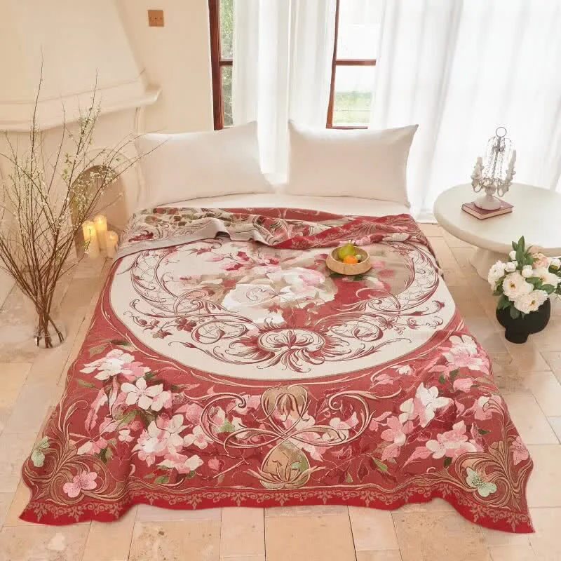 Steppdecke aus Baumwollgaze mit Medaillonmuster und Blumenmuster