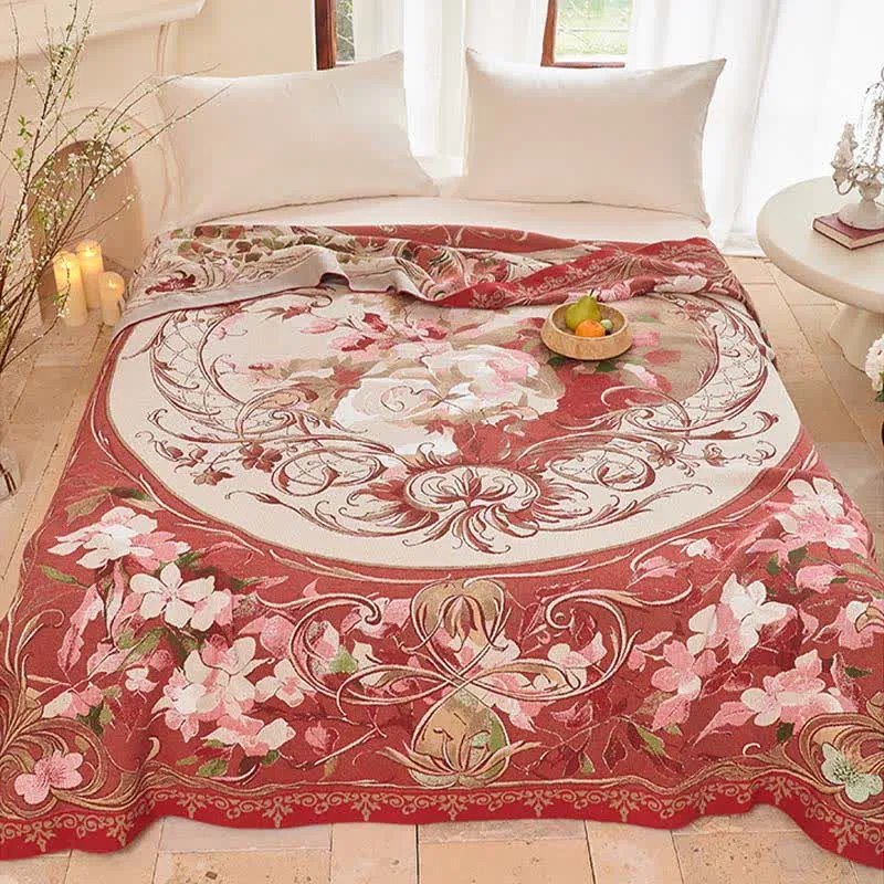Steppdecke aus Baumwollgaze mit Medaillonmuster und Blumenmuster