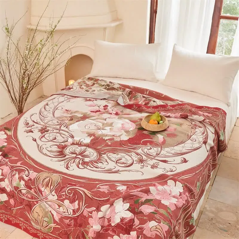Steppdecke aus Baumwollgaze mit Medaillonmuster und Blumenmuster