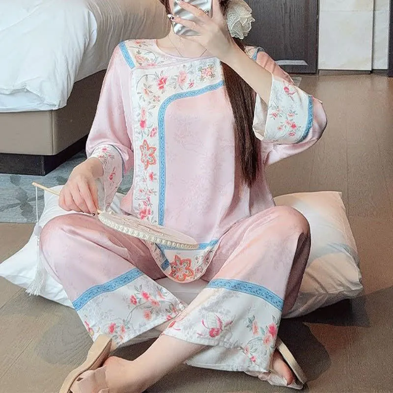 Retro Hanfu-inspiriertes Blumenpyjama-Set