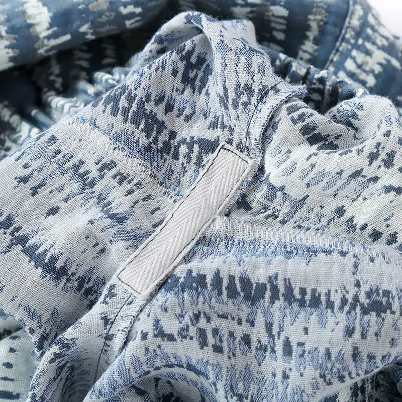 Unisex-Pyjama-Set aus blauer, künstlerisch gestalteter Baumwolle