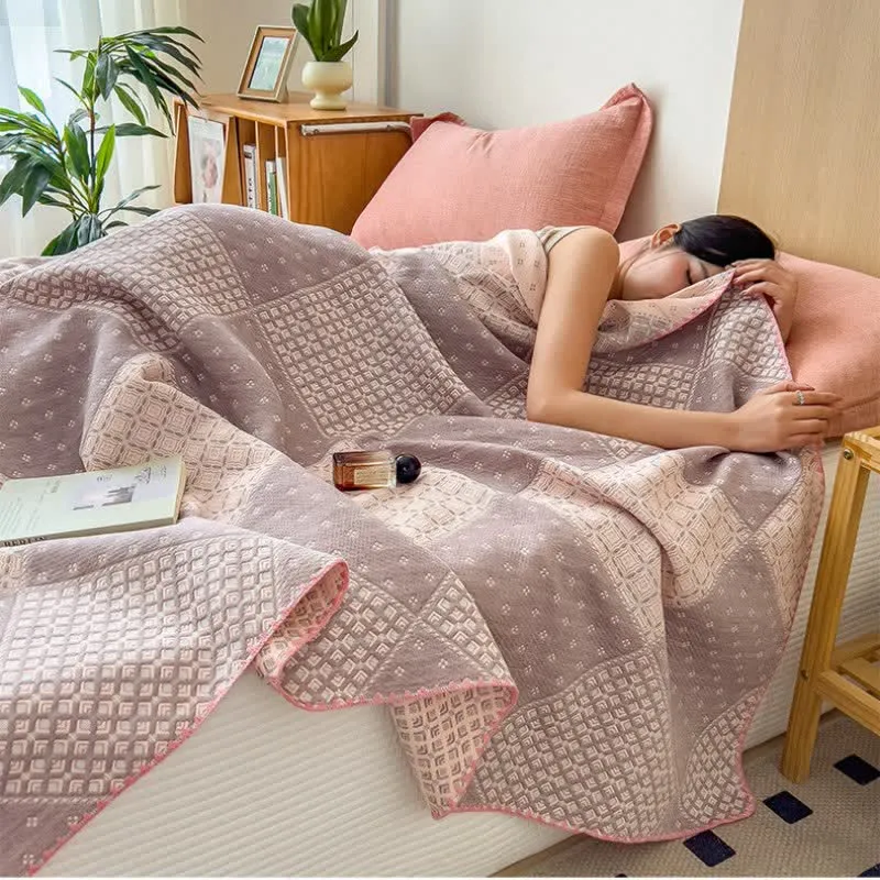 Geometrische Patchwork-Baumwoll-Dreifach-Gaze-Steppdecke