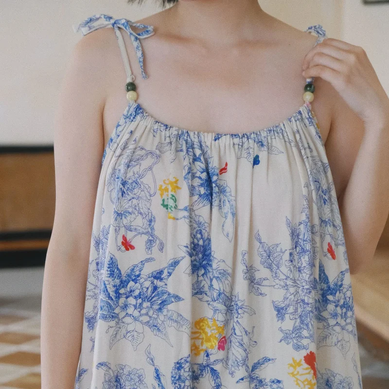Blaues Camisole-Nachthemd aus Baumwolle mit Blumenmuster