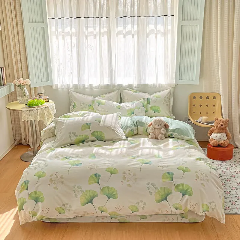 Bettwäsche-Set aus Baumwolle mit frischem Ginkgoblatt-Grün (4-teilig)