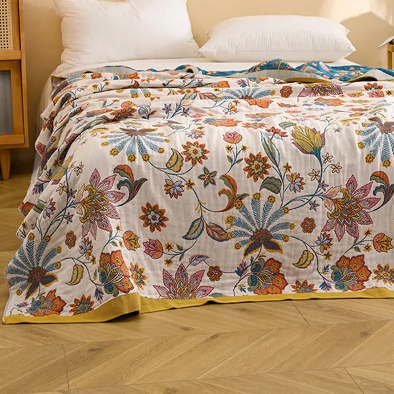 Wendbare Steppdecke aus Baumwollgaze mit Blumenmuster