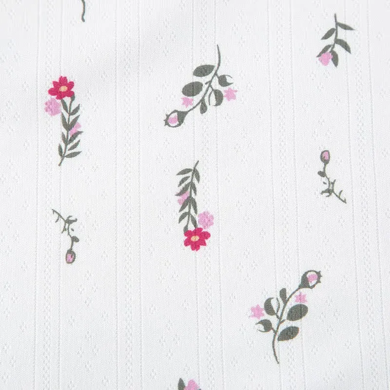 Ärmelloses Lounge-Kleid mit weißem Blumenmuster