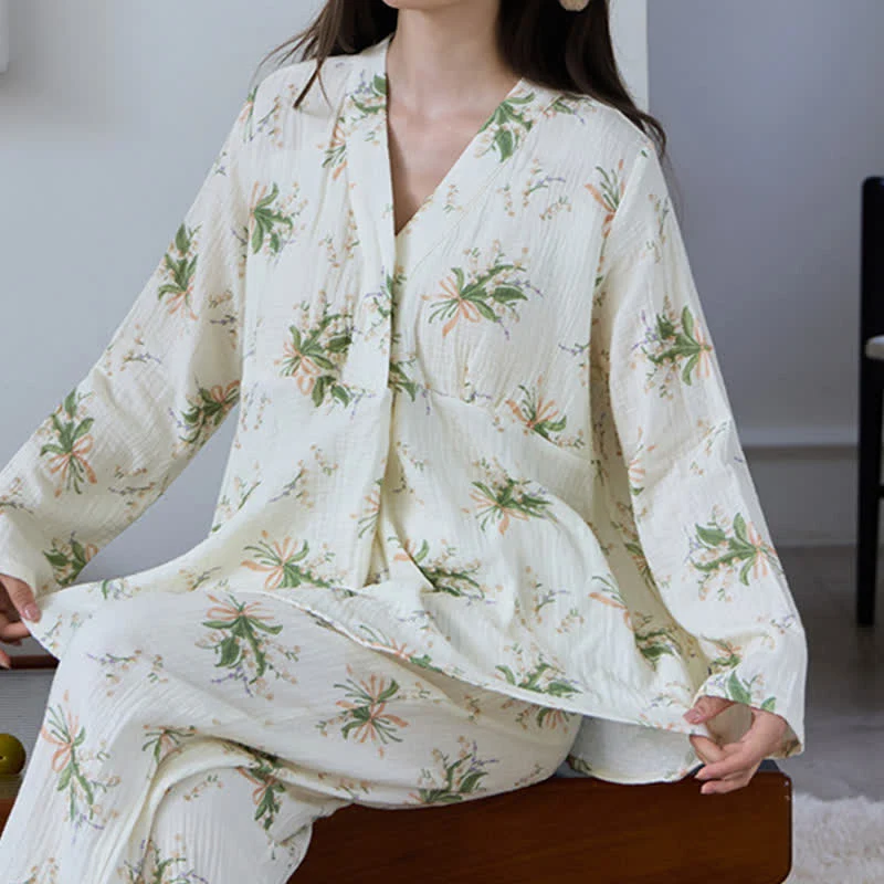 Pyjama-Set aus Baumwollgaze mit Blumenstrauß