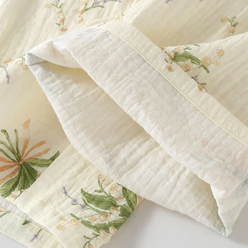 Pyjama-Set aus Baumwollgaze mit Blumenstrauß