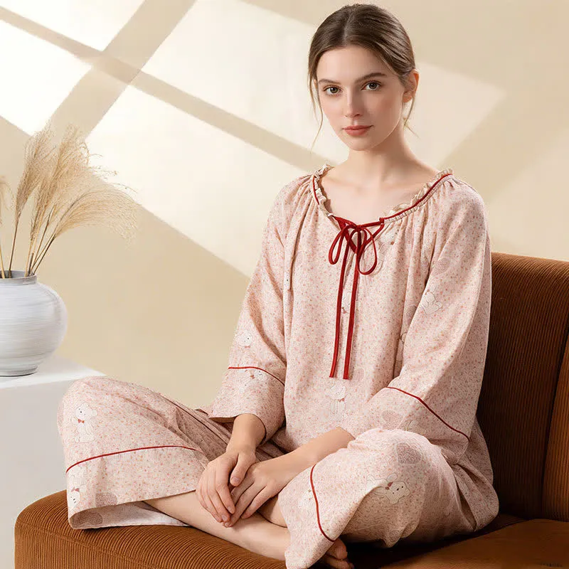 Loungewear-Set aus Baumwolle mit Rüschen und Blumenmuster und Bärenmotiv