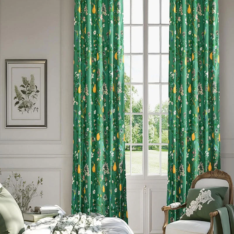 Vintage-Gardine im Landhausstil mit Vogel- und Blumenmotiven