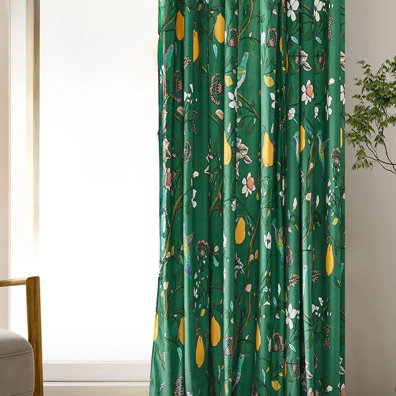 Vintage-Gardine im Landhausstil mit Vogel- und Blumenmotiven