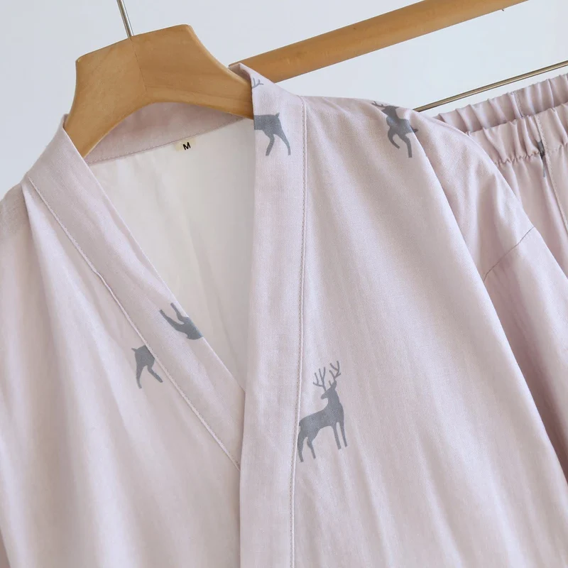Kimono-Set aus Baumwollgaze mit Hirschmotiv