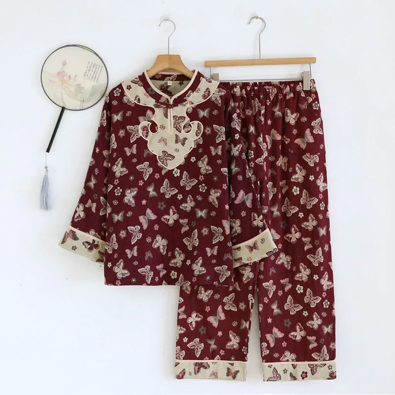 Pyjama-Set aus Baumwolle im orientalischen Schmetterlingsstil