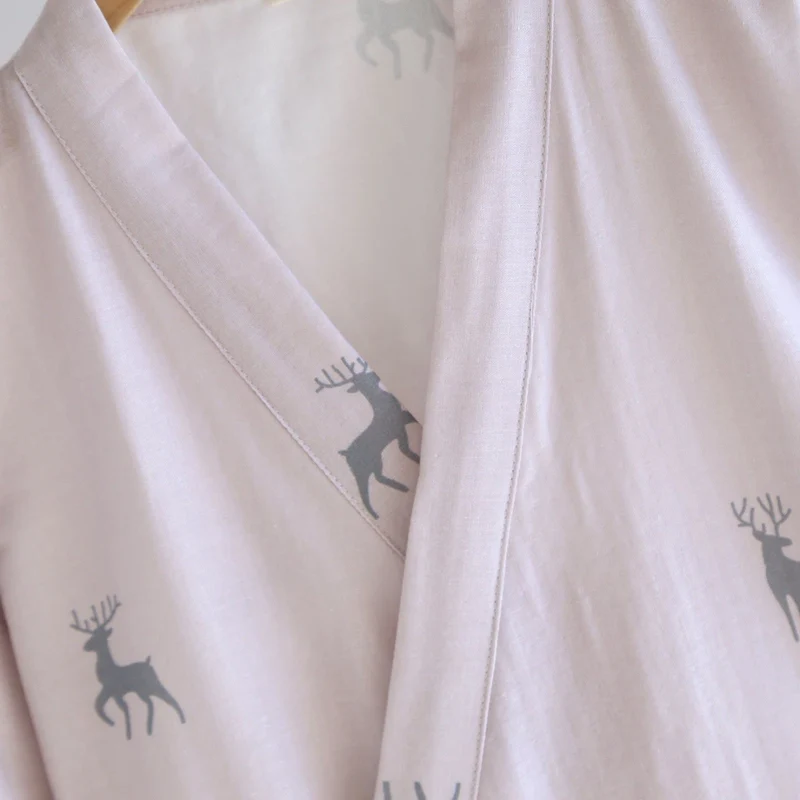 Kimono-Bademantel aus Baumwollgaze mit Hirschmotiv für Paare