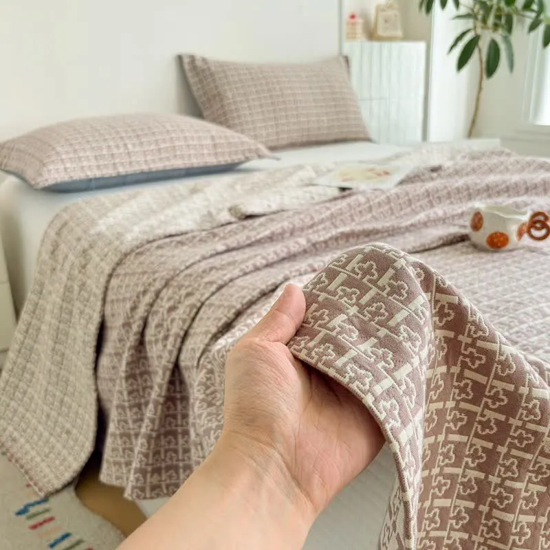 Moderne Jacquard-Baumwolldecke mit geometrischem Muster