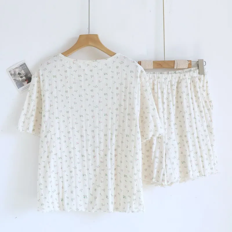 Pyjama-Set aus Baumwoll-Jacquard mit ländlichem Blumenmuster