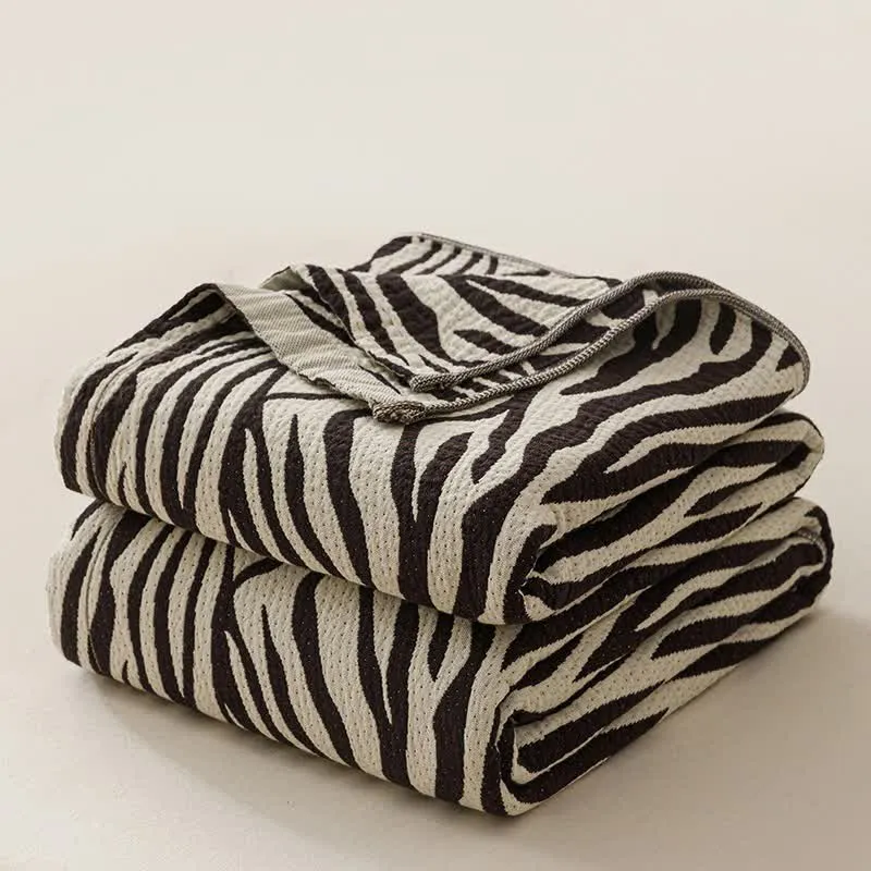Moderne Zebra-Streifen-Steppdecke aus reiner Baumwolle