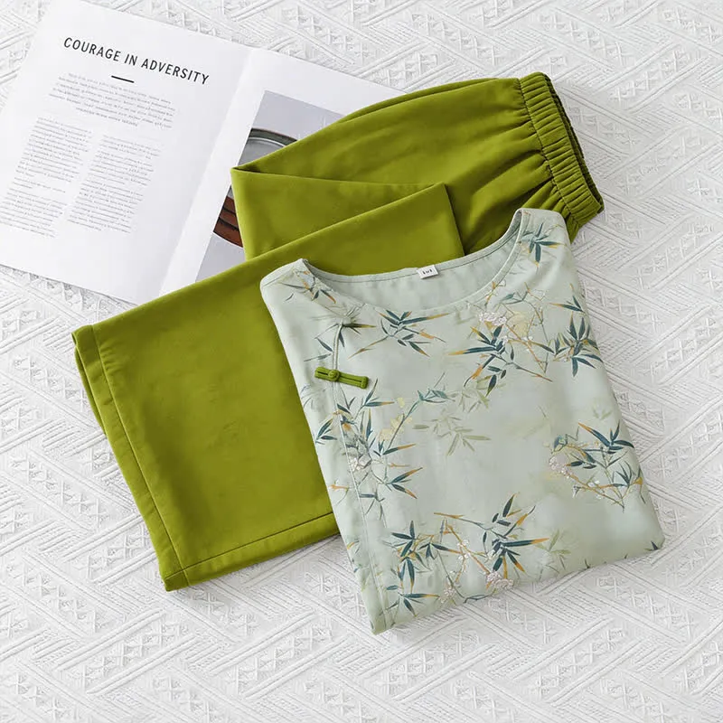 Elegantes Loungewear-Set aus Bambus im orientalischen Stil