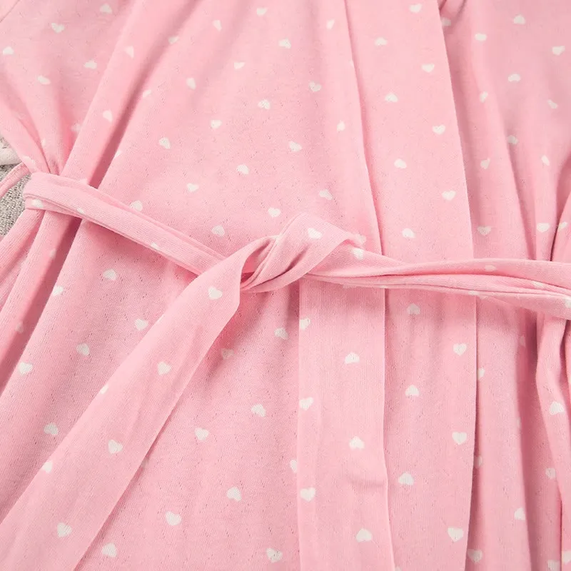 Pyjama-Bademantel mit Herzchenmuster und Rüschen