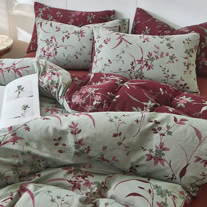Bettwäsche aus Baumwolldoppelgaze mit Zweig- und Blumenmuster