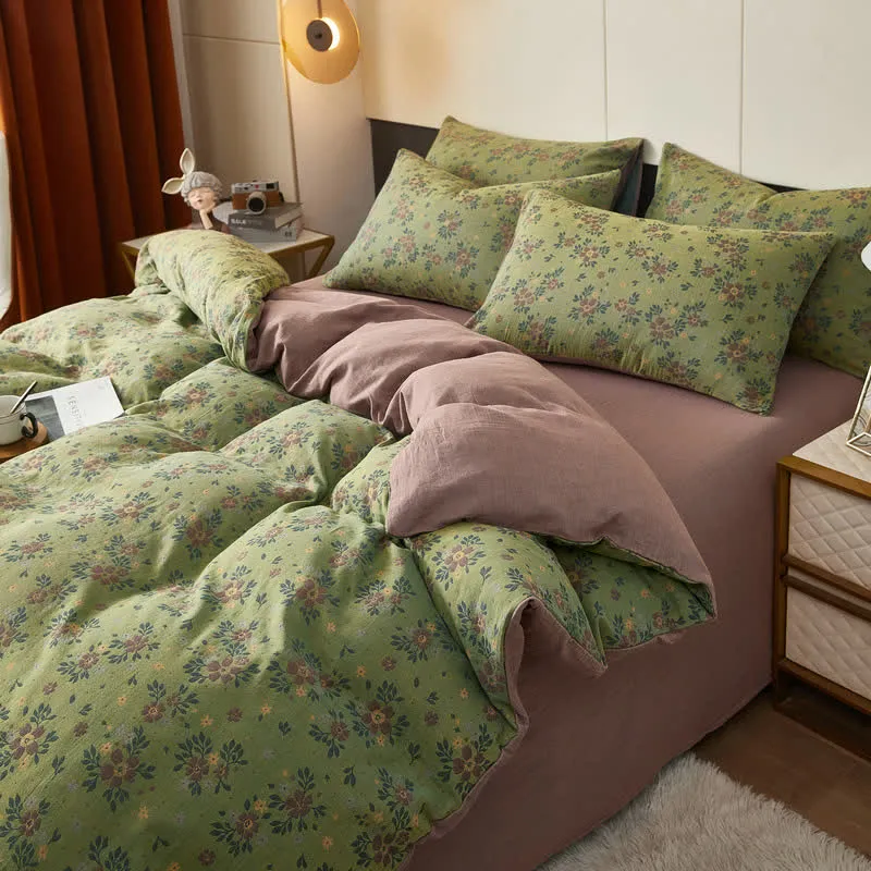 Bettwäsche aus Baumwoll-Doppelgaze mit kleinem Blumenmuster