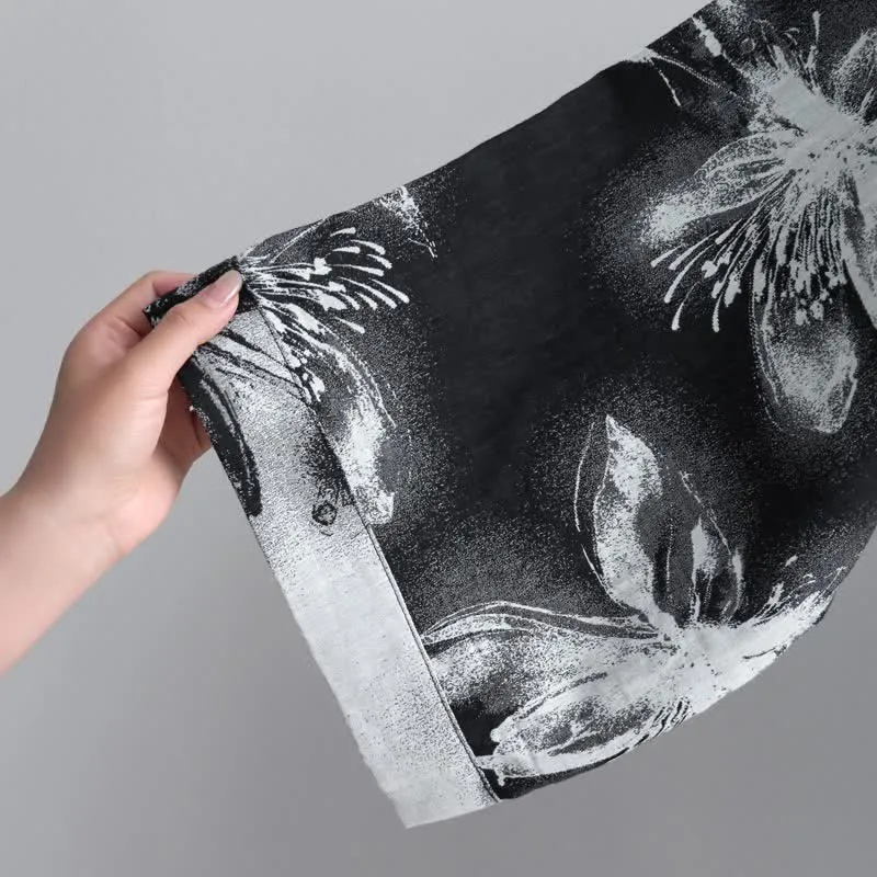 Kimono-Bademantel aus Bio-Baumwolle mit Aquarellblumenmuster