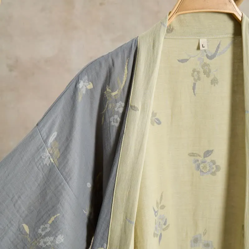Eleganter Kimono-Bademantel aus Baumwollgaze mit Blumenmuster