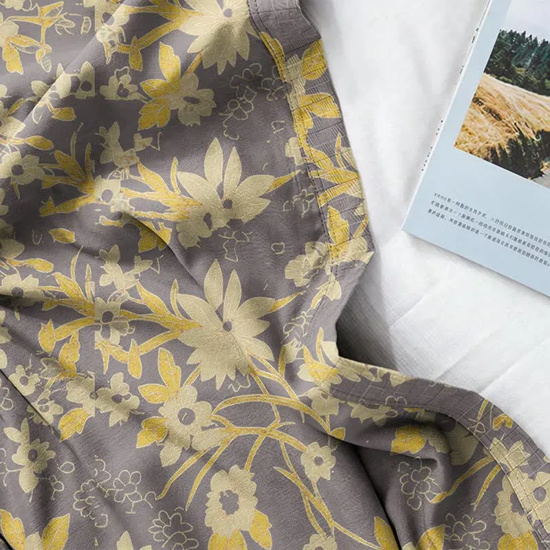 Kimono-Baumwollmantel mit pastoralem Blumenmuster und Jacquard-Print