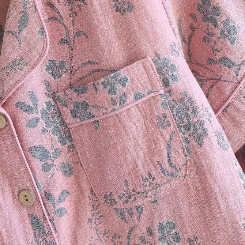 Pyjama-Set aus reiner Baumwolle mit Zweig- und Blumenmuster