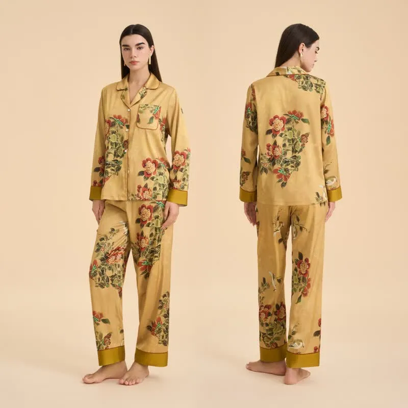 Luxuriöses Pyjama-Set mit Blumen- und grünen Blattmuster