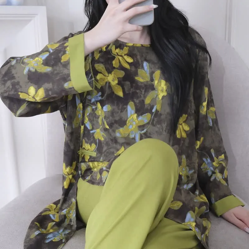 Retro-Pyjama-Set mit Blumenmuster im orientalischen Stil