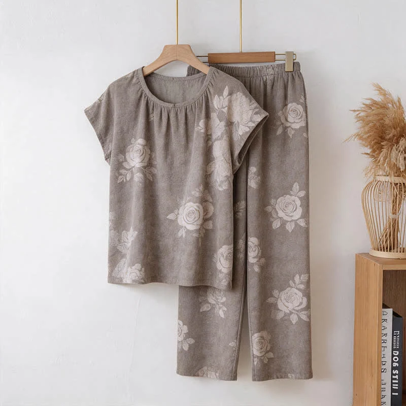 Retro-Pyjama-Set aus Baumwolle mit Blumenmuster