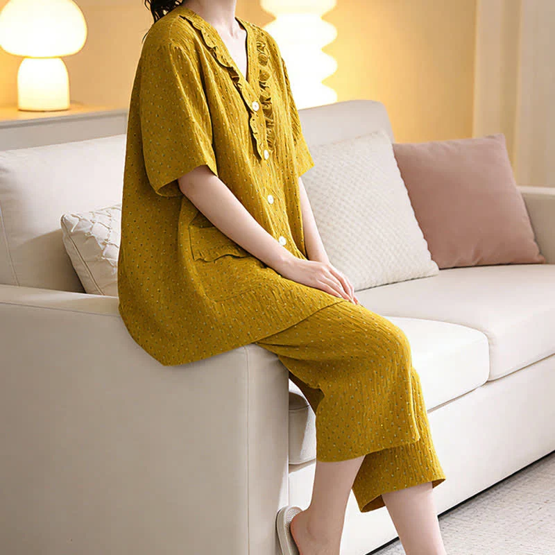 Senffarbenes Baumwoll-Loungewear-Set mit Rüschen