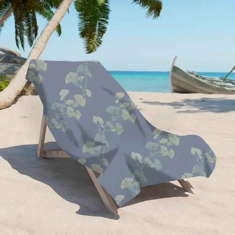 Strandtuch aus Ginkgoblättern