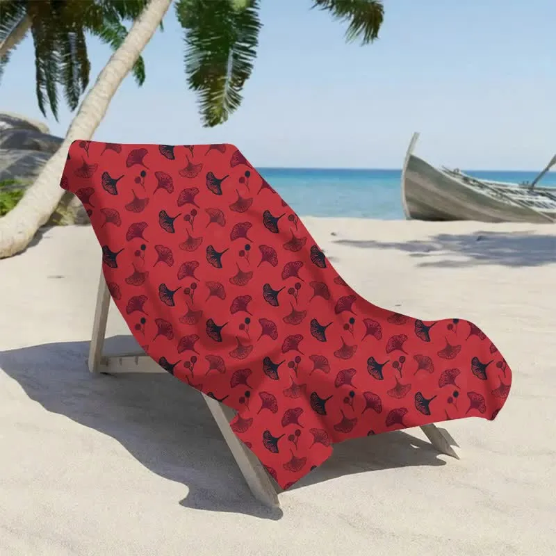 Strandtuch mit botanischem Ginkgoblatt