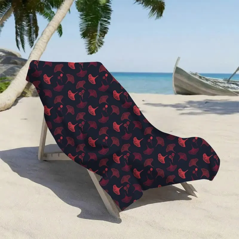 Strandtuch mit botanischem Ginkgoblatt