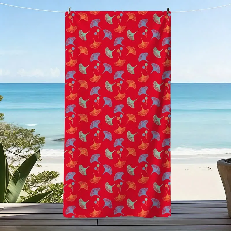 Strandtuch mit botanischem Ginkgoblatt