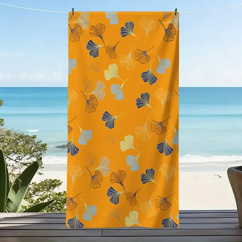 Elegantes Strandtuch mit Ginkgoblatt