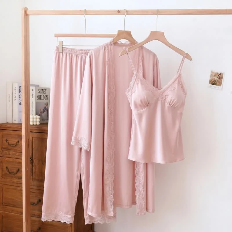 Elegantes Loungewear-Set mit seidigem Spitzenbesatz (3-teilig)