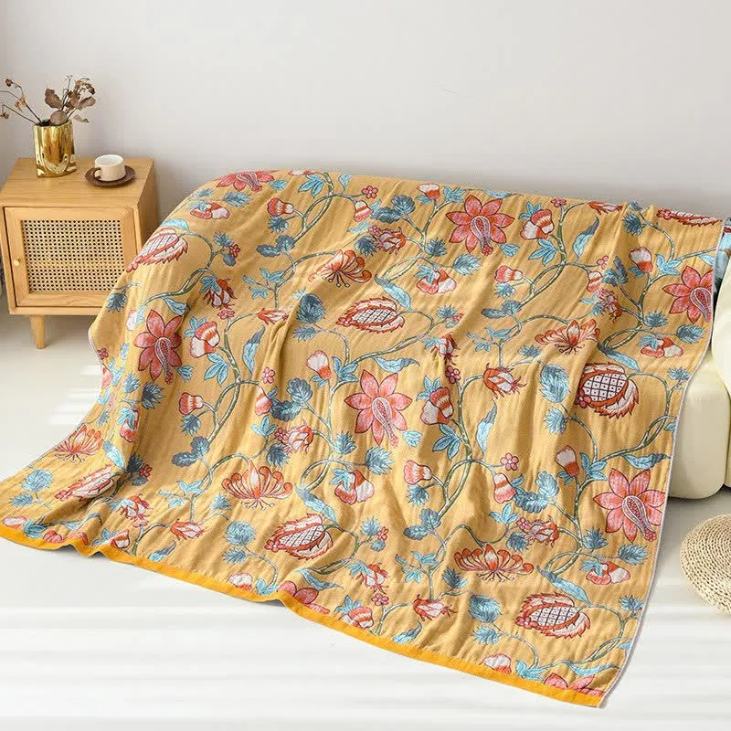 Künstlerisch gemusterte Steppdecke aus reiner Baumwolle mit Blumenmuster
