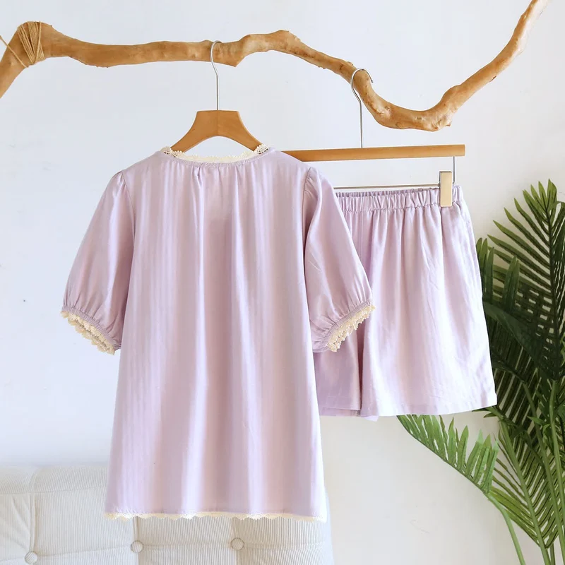 Kurzes Pyjama-Set in Unifarbe mit Spitzenbesatz