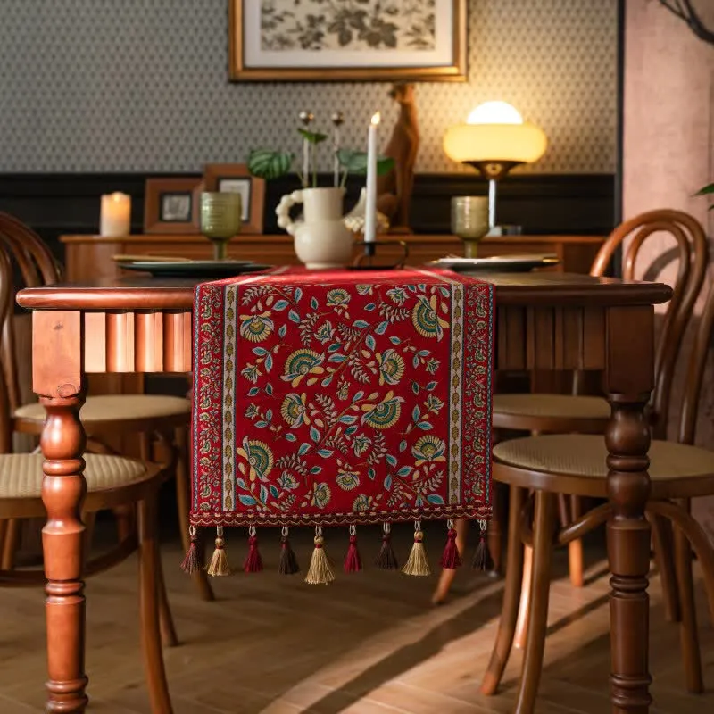 Tischläufer mit Vintage-Ast-Jacquardmuster und Quasten