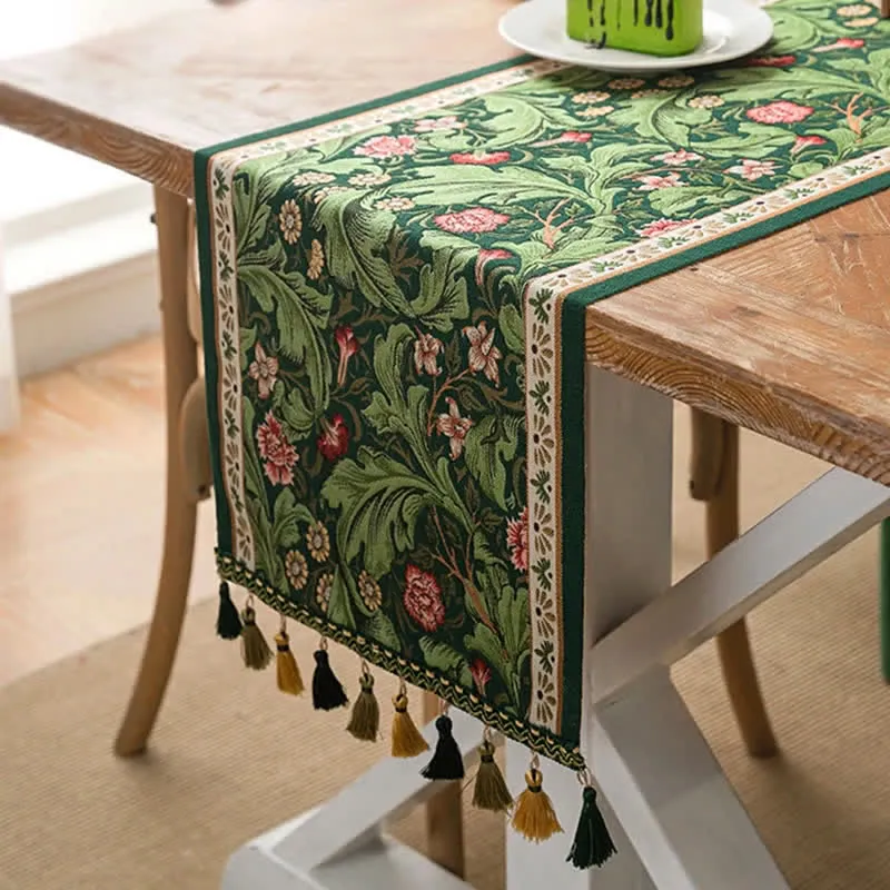 Tischläufer mit tropischem Blatt-Jacquardmuster und Quasten