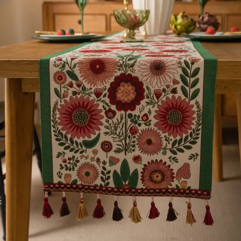 Tischläufer aus rosafarbenem Jacquard-Blumenmuster mit Quasten