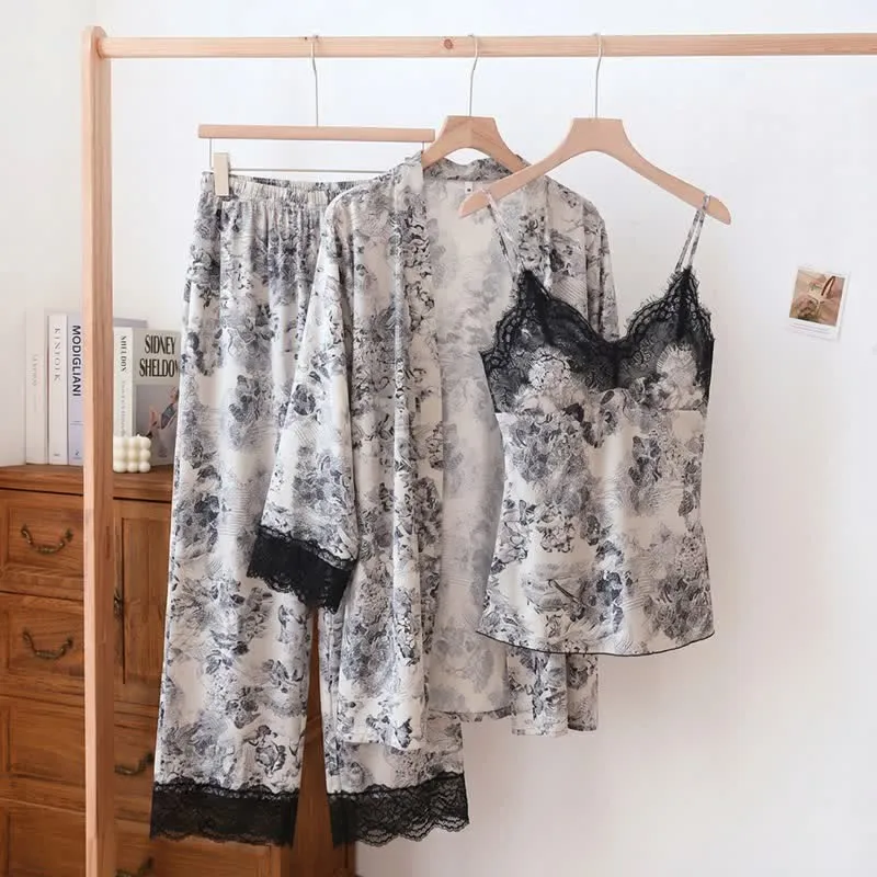 Elegantes schwarzes Camisole-Bademantel-Set mit Blumenmuster und Spitze (3-teilig)