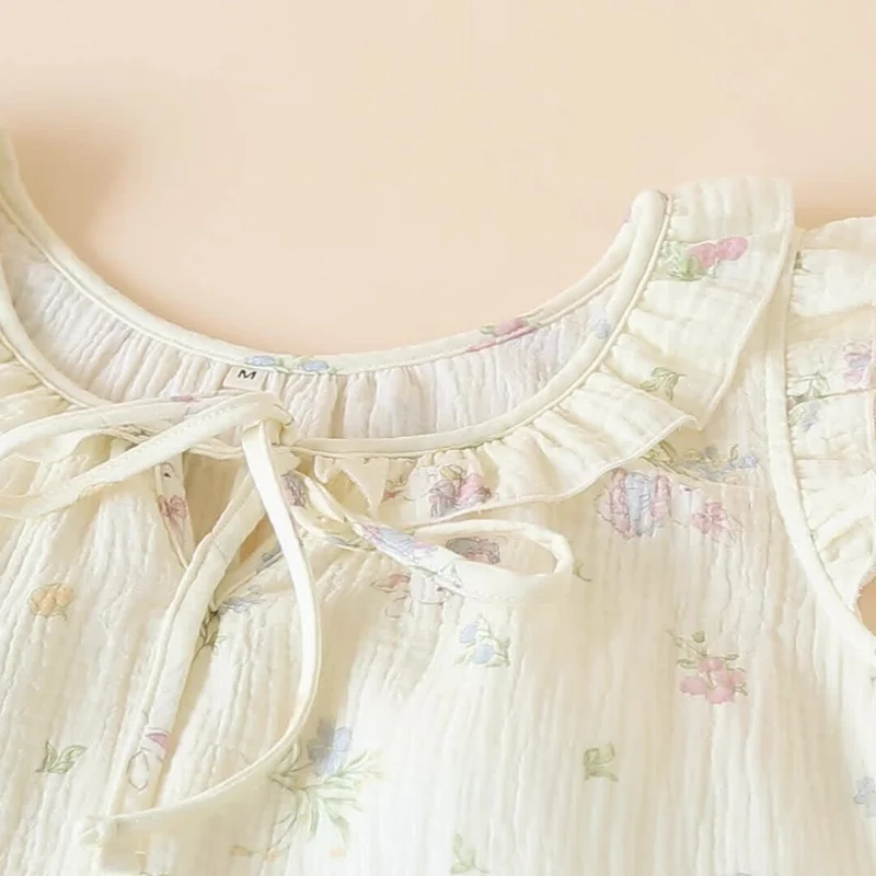 Pyjama aus Baumwollgaze mit Cartoon-Hasen- und Blumenmuster