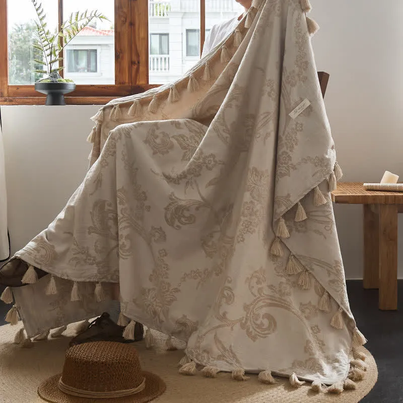 Elegante Sofadecke aus Baumwoll-Leinen-Mischgewebe mit floralem Jacquardmuster
