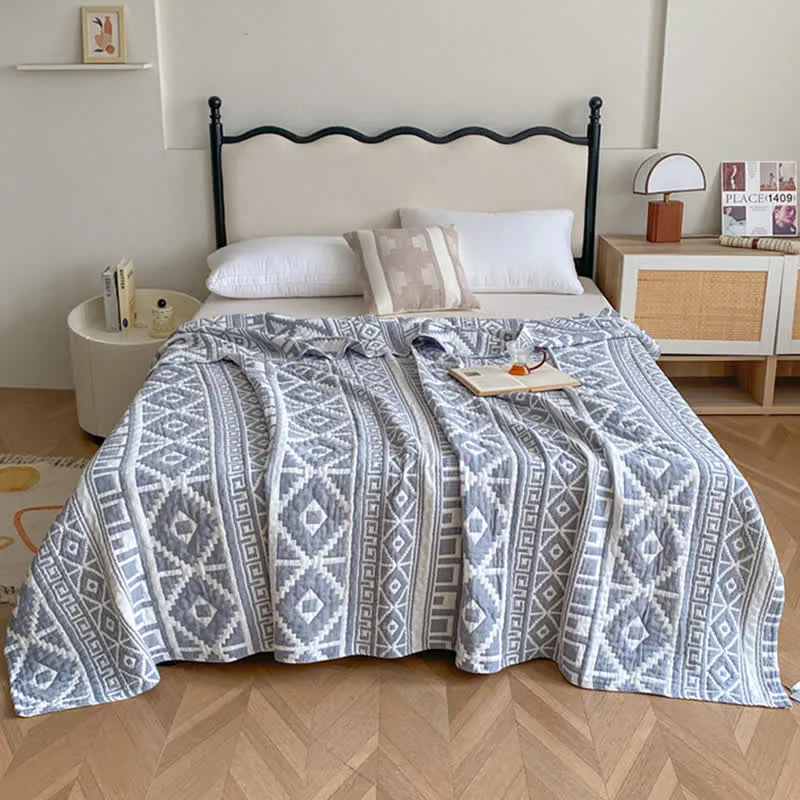 Geometrische Baumwollgaze-Steppdecke im Ethno-Stil